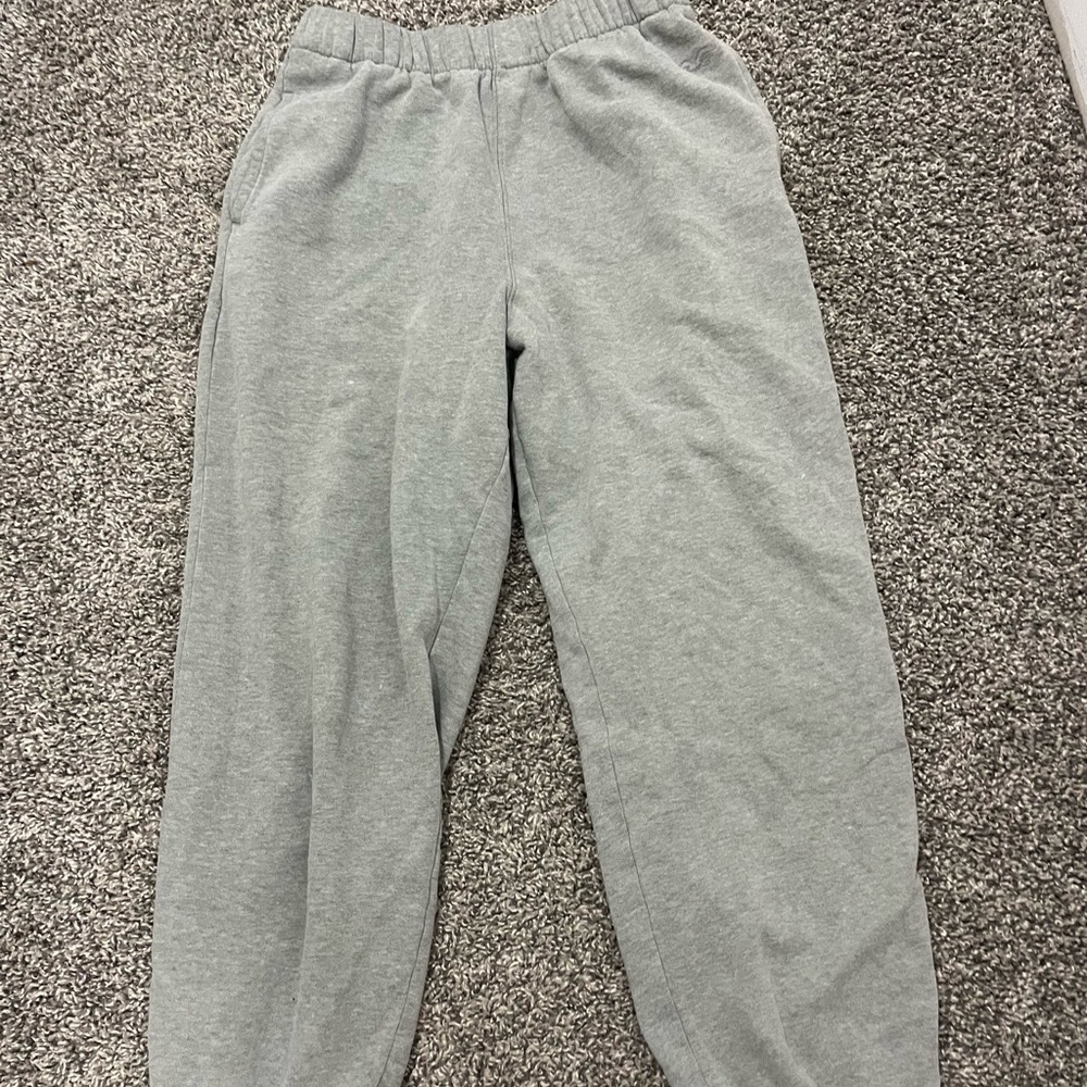 Women’s Gray Sweatpants